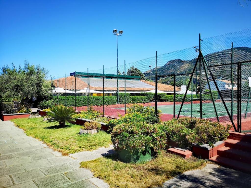 Cefalu Resort - Sporting Club Экстерьер фото
