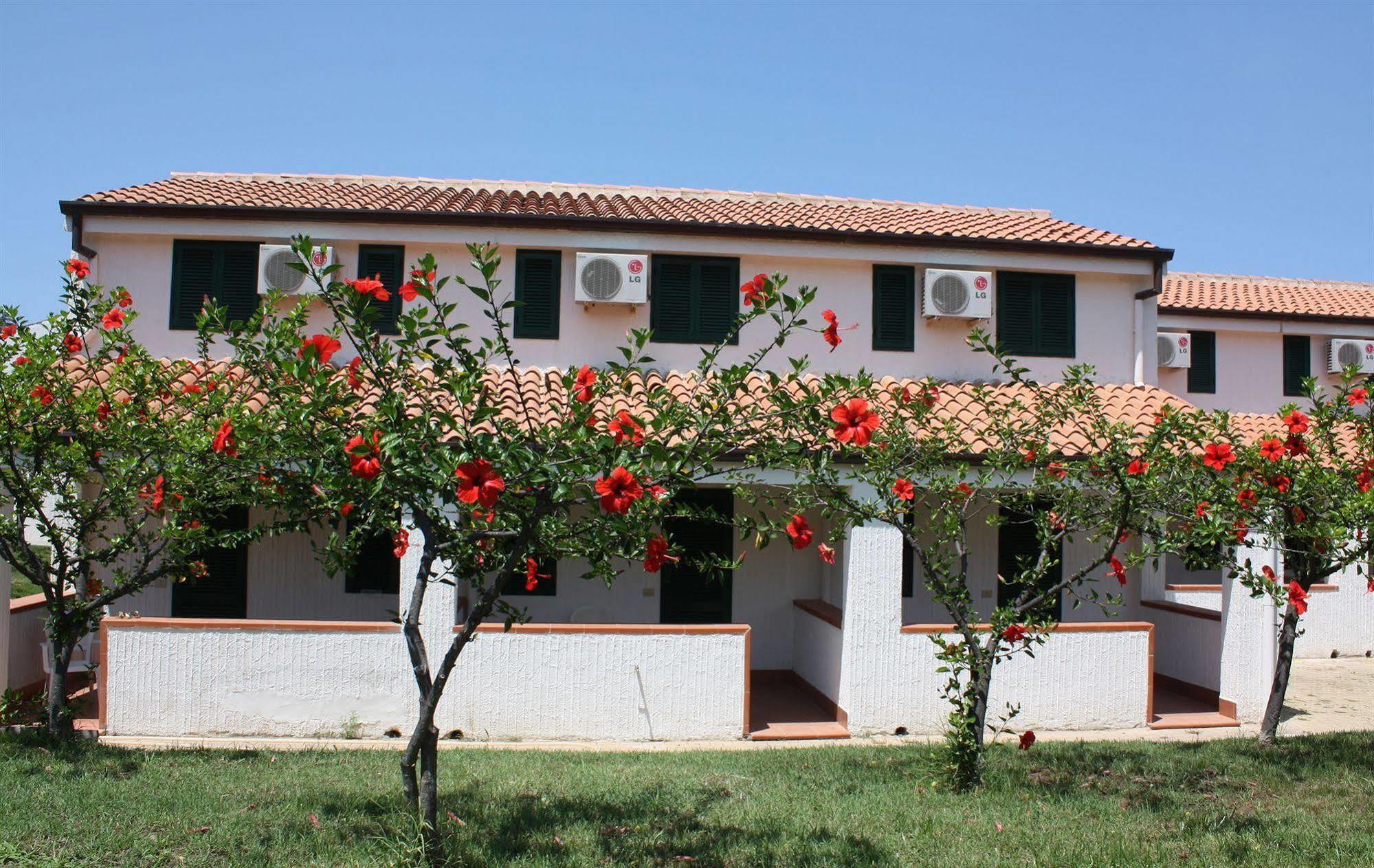 Cefalu Resort - Sporting Club Экстерьер фото